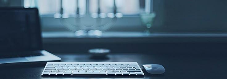 Collaborative mobile app development workflow